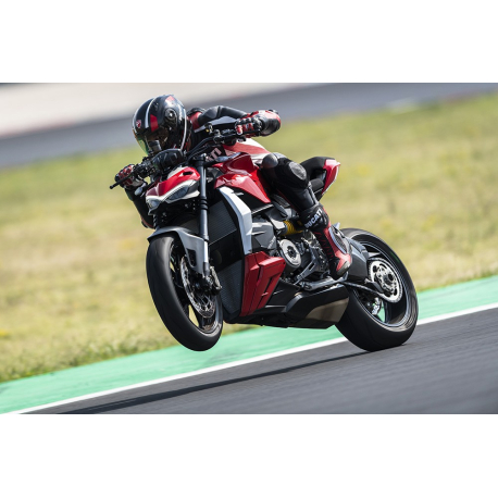 Ducati Streetfighter V2