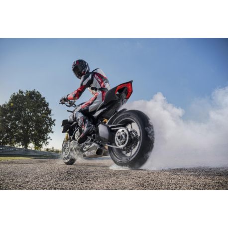 Ducati Streetfighter V4S